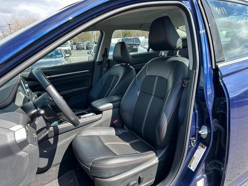 2023 Nissan Altima 2.5 SRImage 16