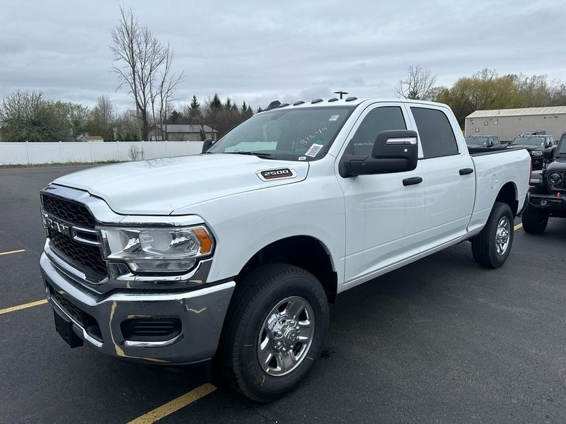 2024 RAM 2500 Tradesman Crew Cab 4x4 6