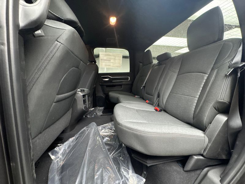 2025 RAM 2500 Big Horn Crew Cab 4x4 6