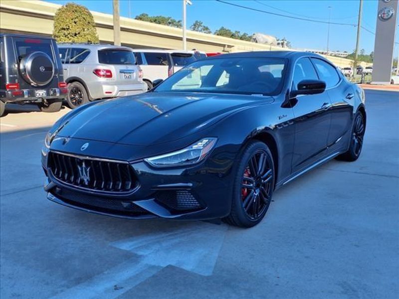 2024 Maserati Ghibli ModenaImage 2