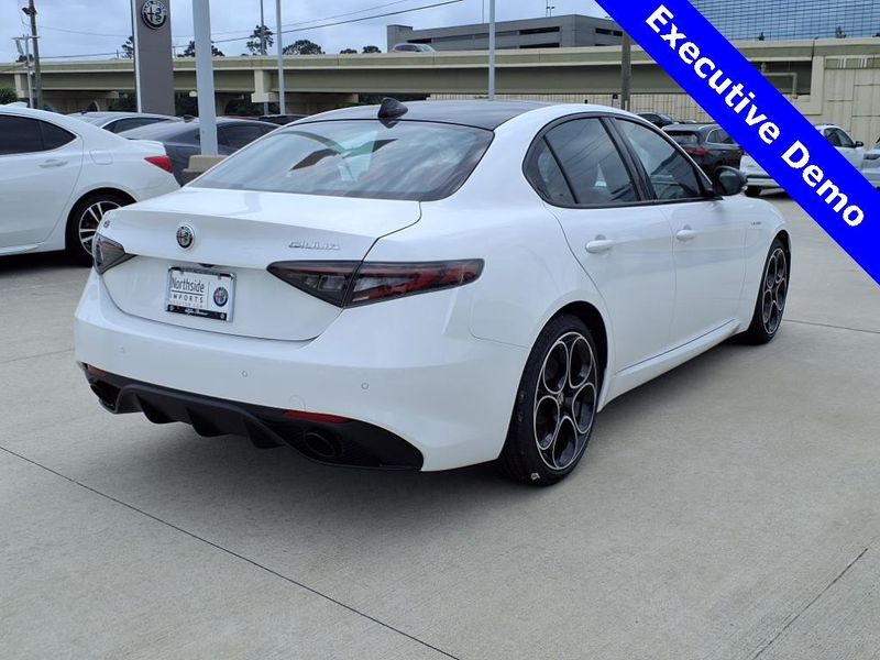 New 2025 Alfa Romeo Giulia RwdImage 11