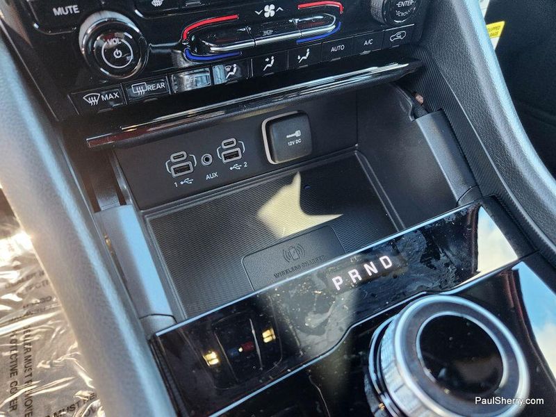 New 2025 Jeep Grand Cherokee Altitude X 4x4