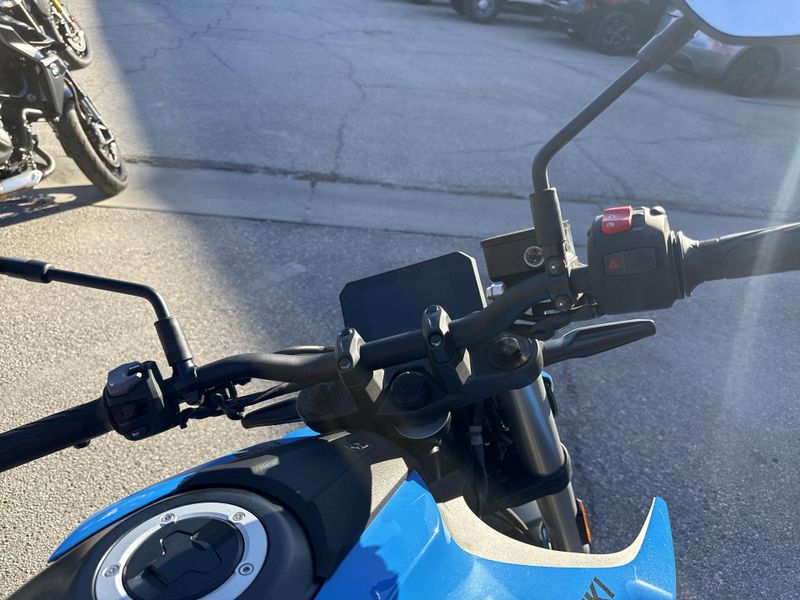 Used 2024 Suzuki GSX-8S Image 12