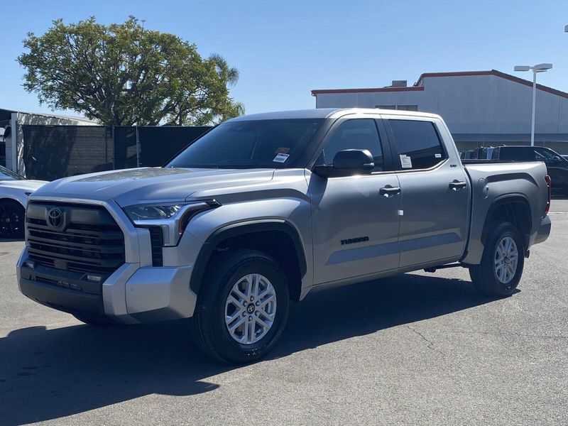 New 2025 Toyota Tundra SR5Image 6
