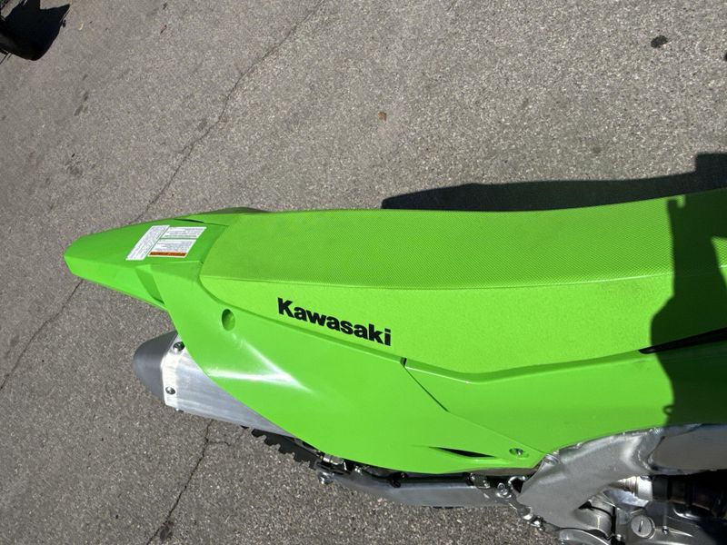 New 2027 Kawasaki KX250F Image 15