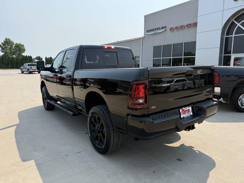 New 2026 RAM 2500 Black Express Crew Cab 4x4 6