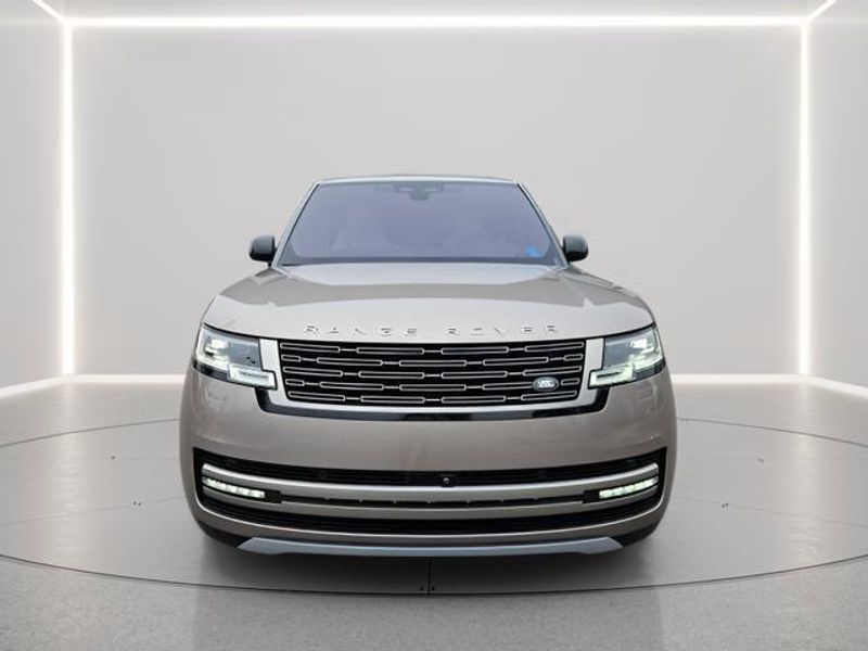 Used 2023 Land Rover Range Rover SE