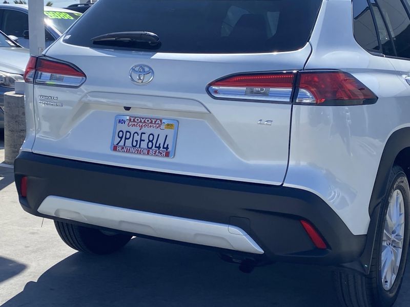 2024 Toyota Corolla Cross LEImage 5