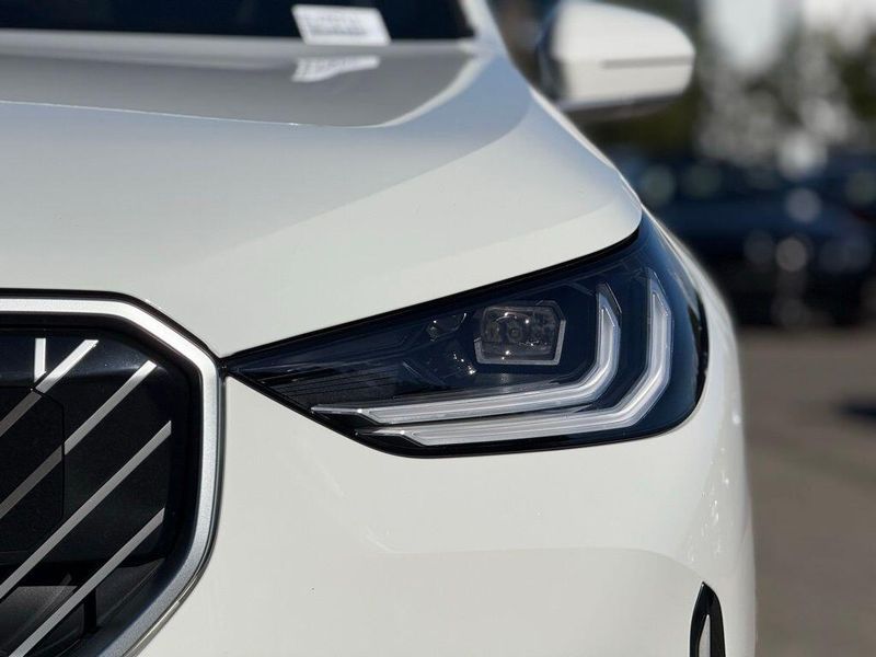 Used 2025 BMW X3 30 xDriveImage 13