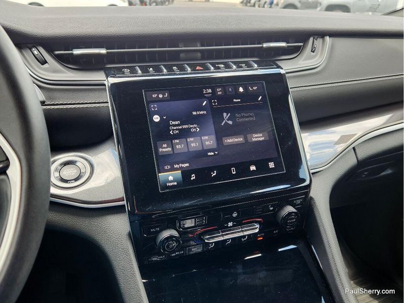 Used 2022 Jeep Grand Cherokee Altitude