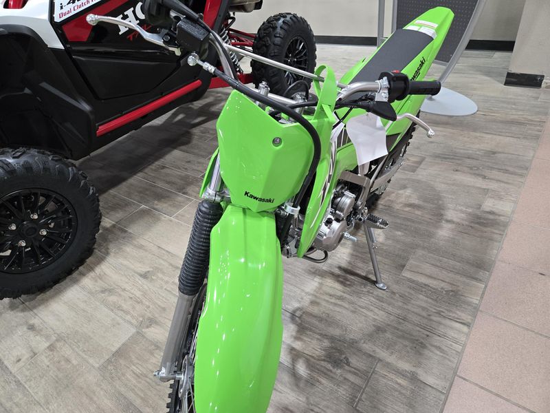 2025 Kawasaki KLX 140R F LIME GREENImage 9