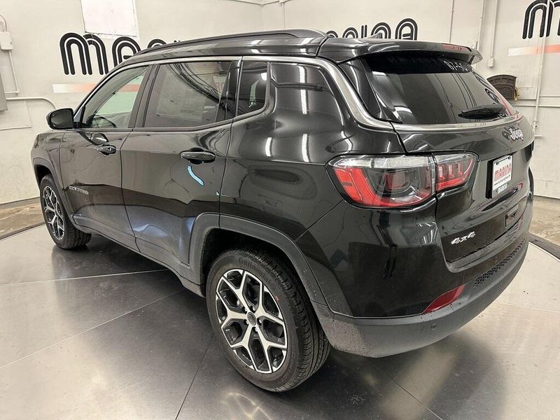 2025 Jeep Compass Limited 4x4Image 8