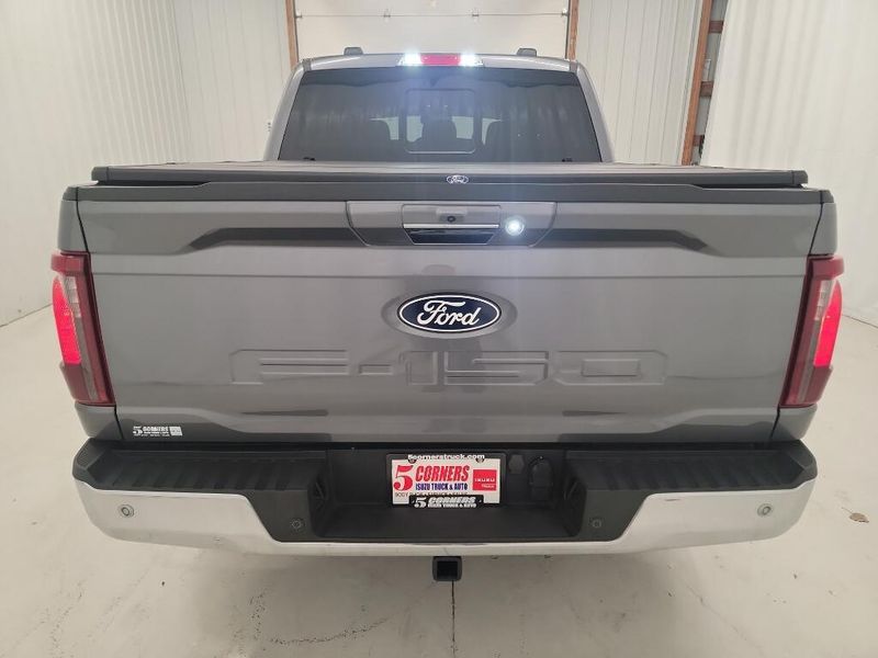 2024 Ford F-150 XLT photo 13
