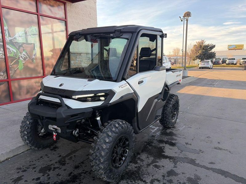 New 2026 Can-Am DEF LTD HD11 