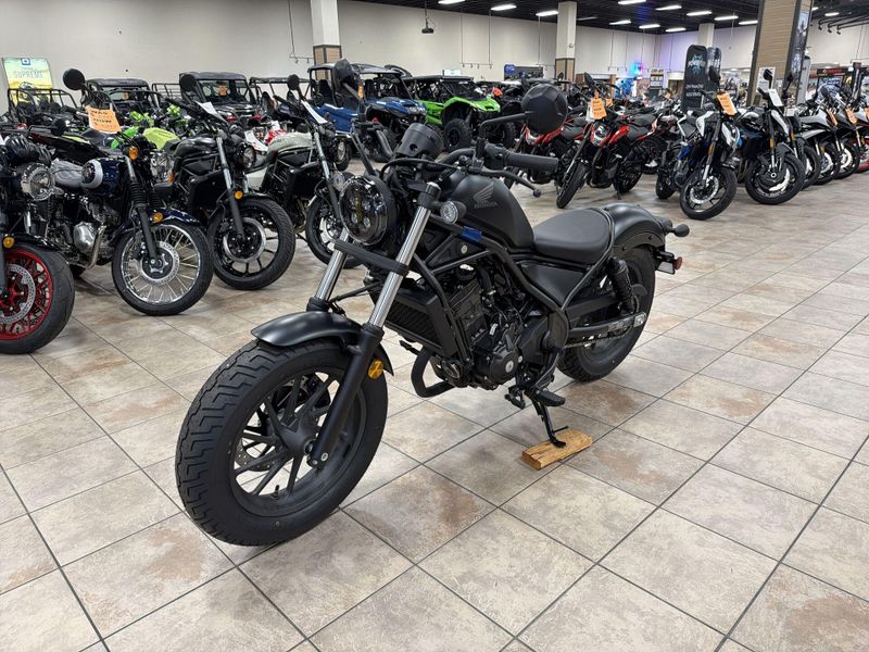 New 2026 Honda REBEL 300 E-CLUTCH Image 13