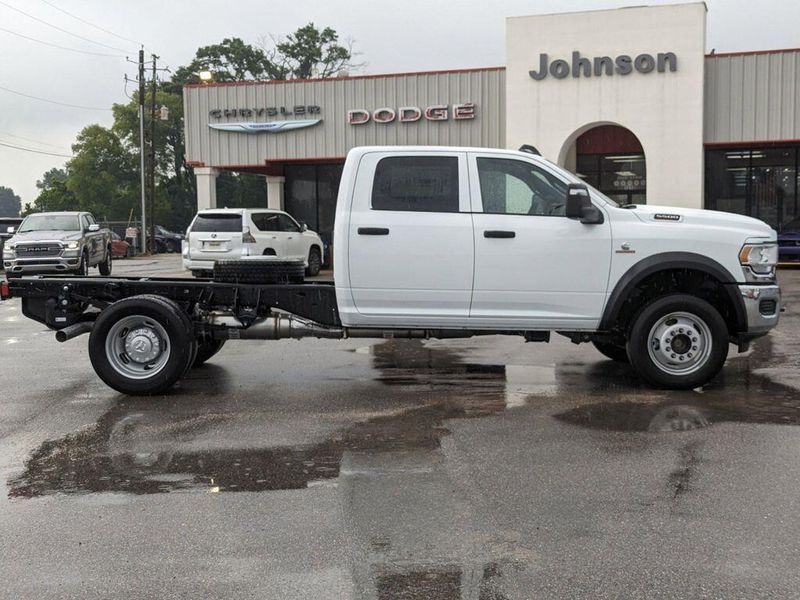 2024 RAM 5500 Tradesman Chassis Crew Cab 4x4 60