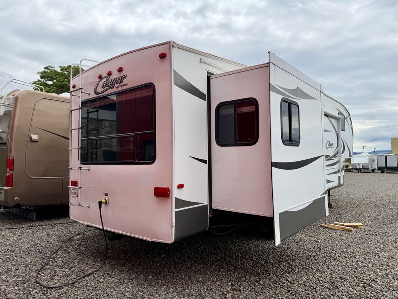Used 2012 KEYSTONE COUGAR 318 SAB Image 4