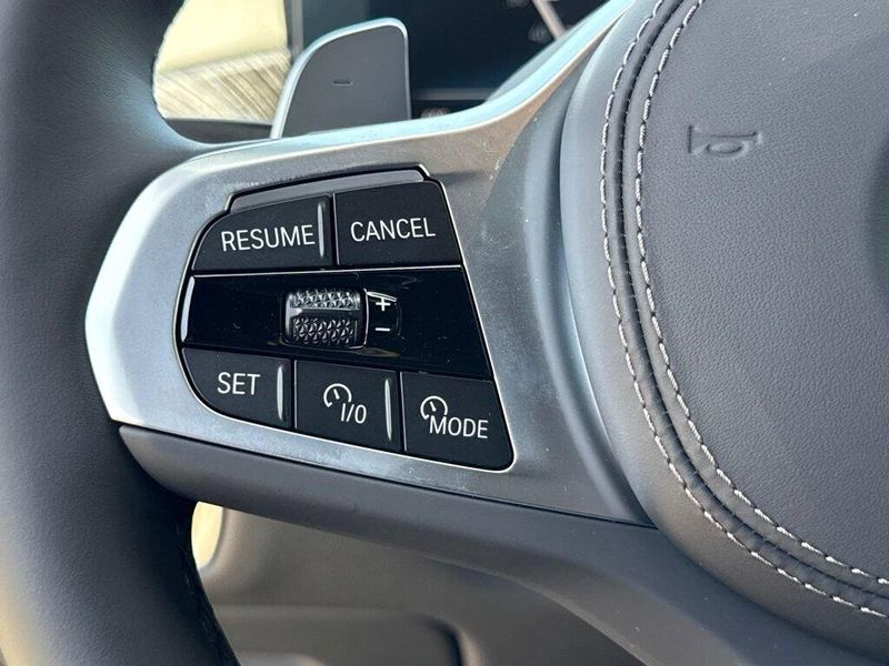 New 2027 BMW X7 xDrive40iImage 22