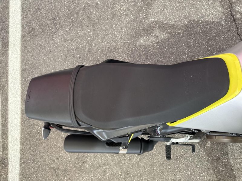 Used 2019 Husqvarna VITPILEN 701 Image 14