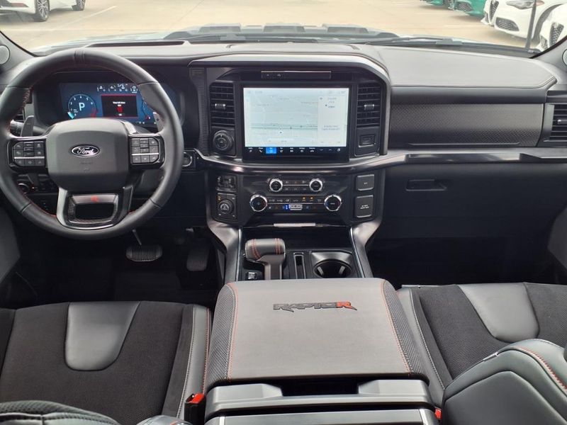 2025 Ford F-150 RaptorImage 4
