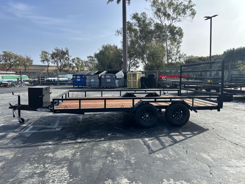 New 2025 Zieman F-814 WIDE BODY Image 10