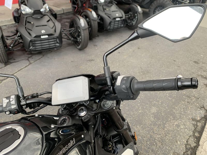 New 2025 Kawasaki Z900 ABS Image 18