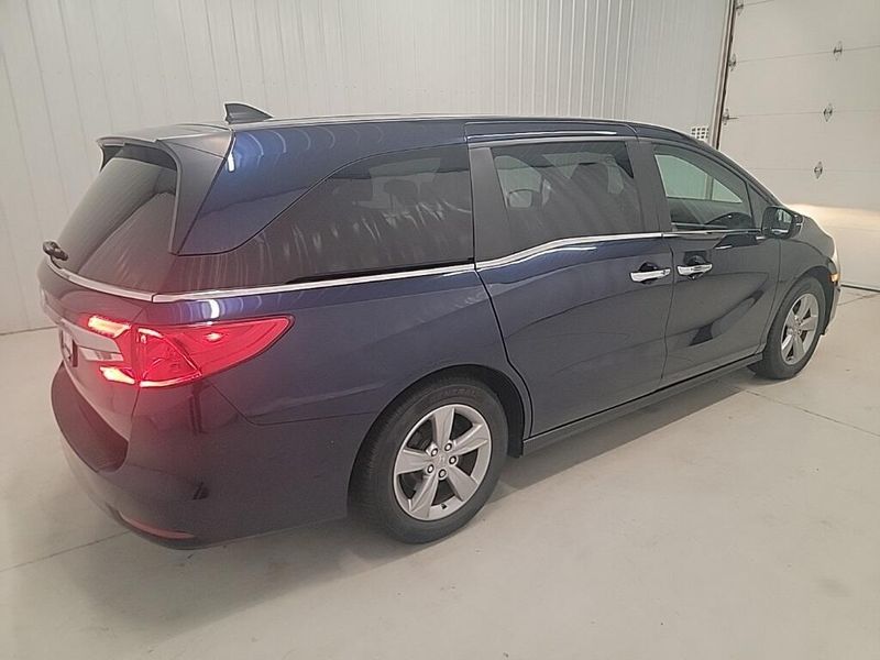 2018 Honda Odyssey EX-L photo 6