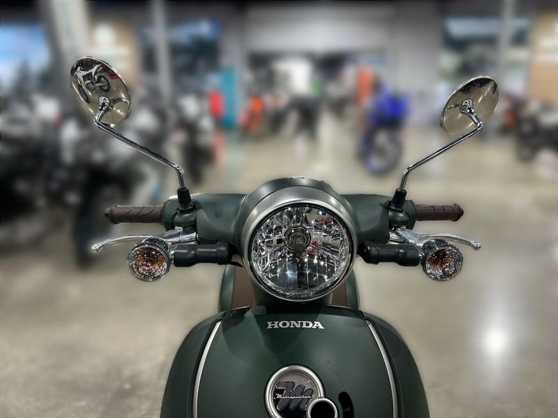 New 2024 Honda Metropolitan Image 15