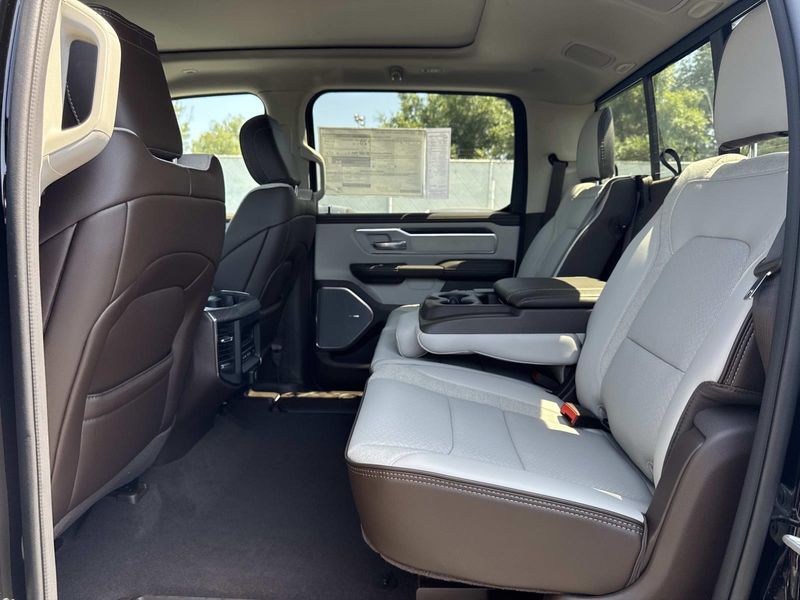 New 2026 RAM 1500 Laramie Crew Cab 4x4 5'7' Box
