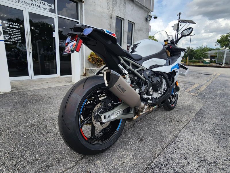 2026 BMW S 1000 RRImage 13