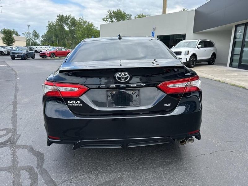 Used 2019 Toyota Camry LImage 6