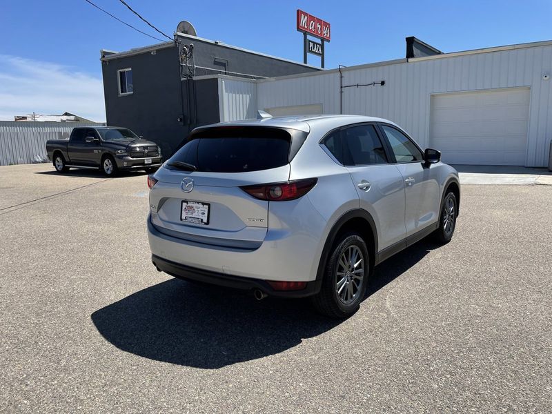 2021 Mazda CX-5 TouringImage 8