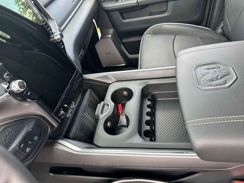 New 2025 RAM 2500 Laramie Crew Cab 4x4 6