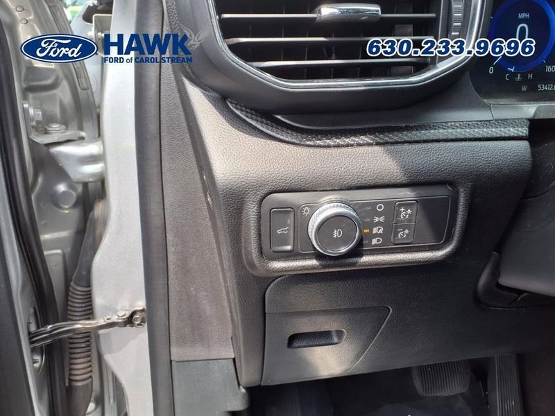 2022 Ford Explorer ST photo 12
