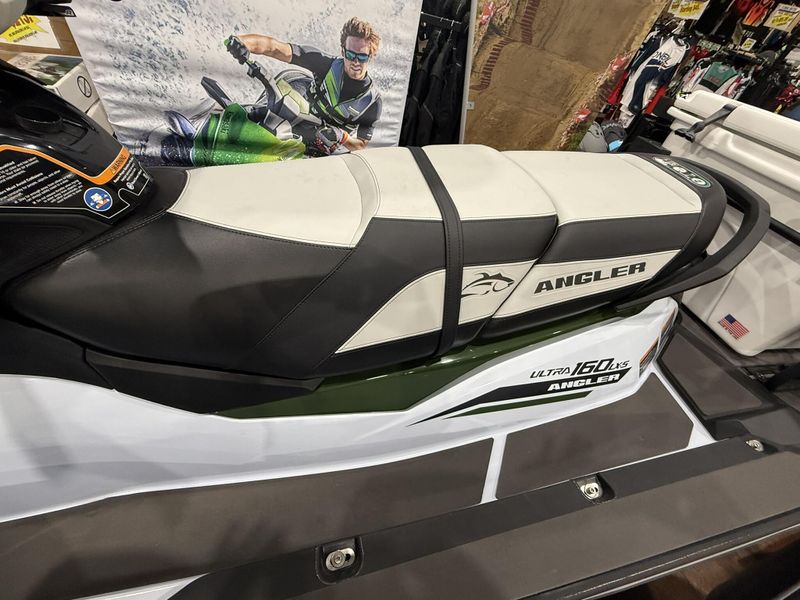 2025 Kawasaki JET SKI ULTRA 160LX-S ANGLER Image 14