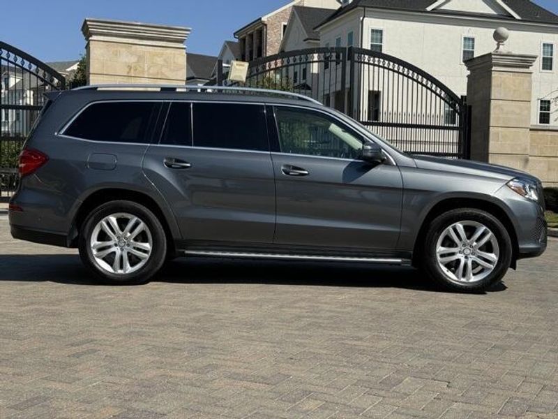 2017 Mercedes-Benz GLS 450Image 10