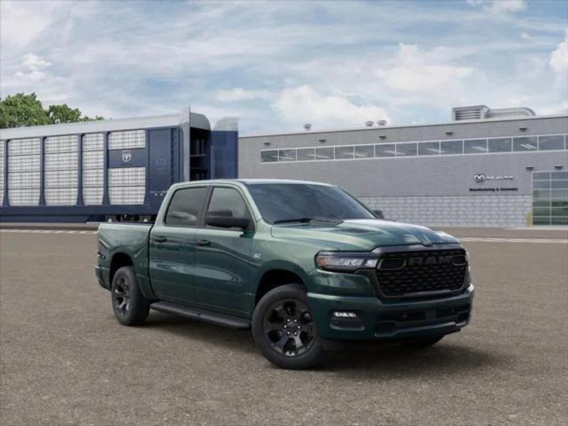 New 2026 RAM 1500 Express Crew Cab 4x4 5'7' Box