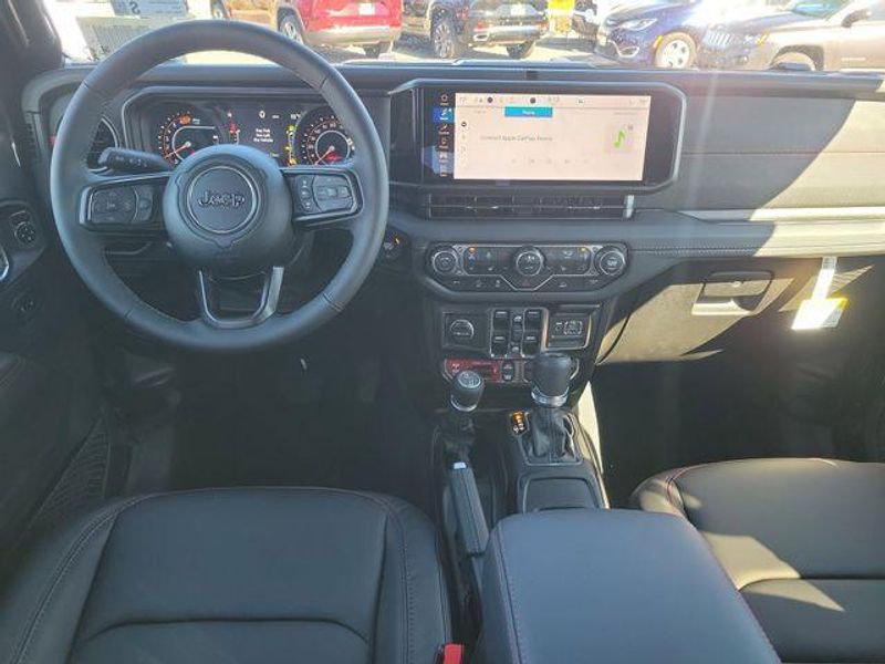 New 2026 Jeep Wrangler Unlimited Rubicon