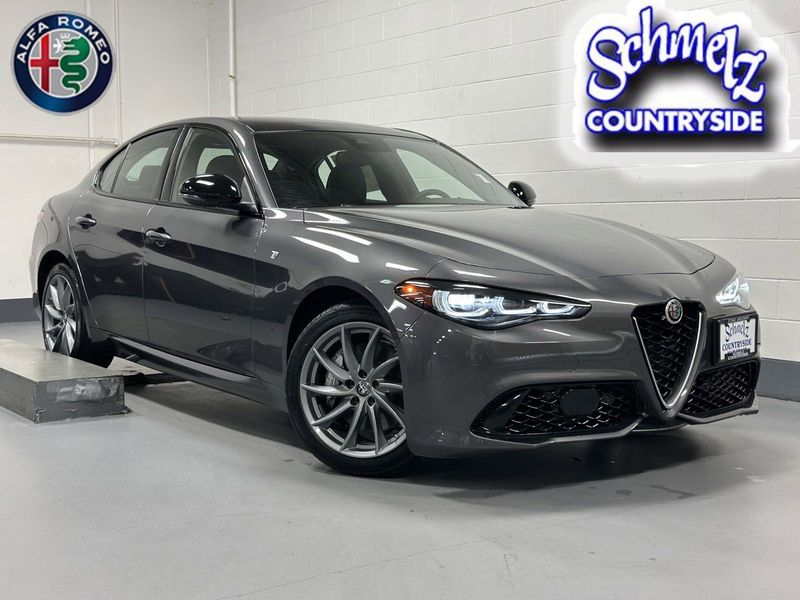 2024 Alfa Romeo Giulia Ti AwdImage 1