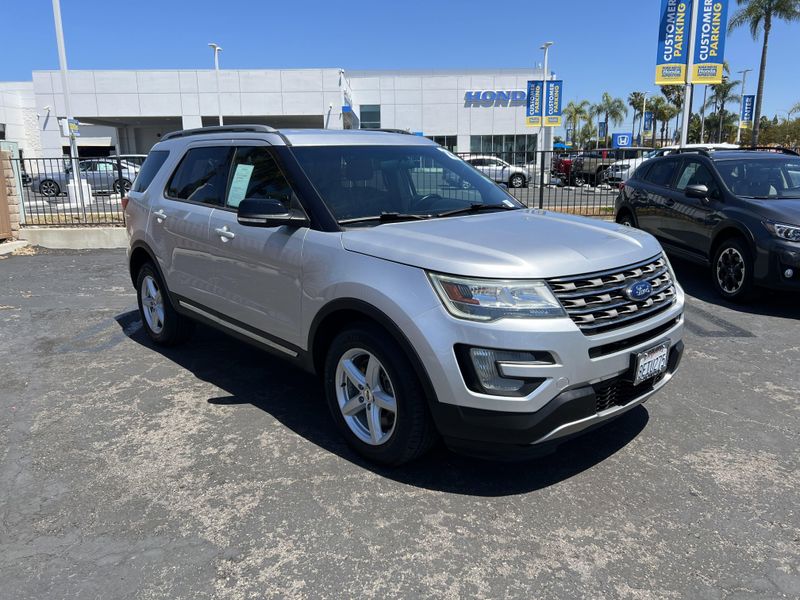 2016 Ford Explorer XLTImage 4