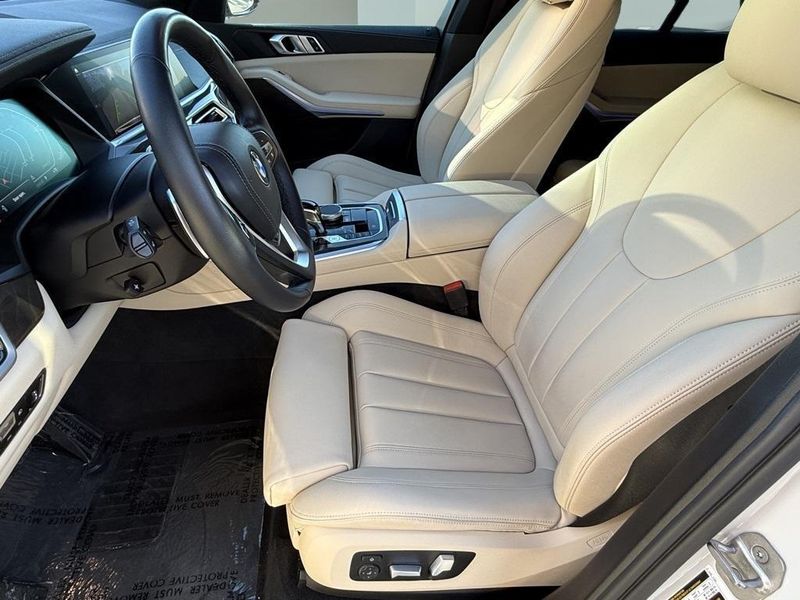 2024 BMW X5 sDrive40iImage 21