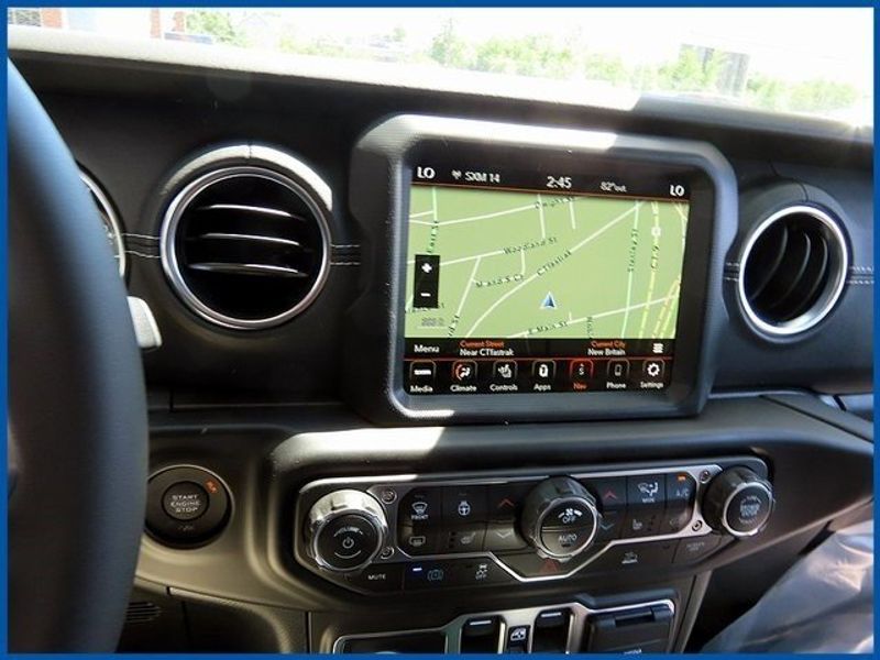 2023 Jeep Wrangler 4xE Sahara 4xeImage 13
