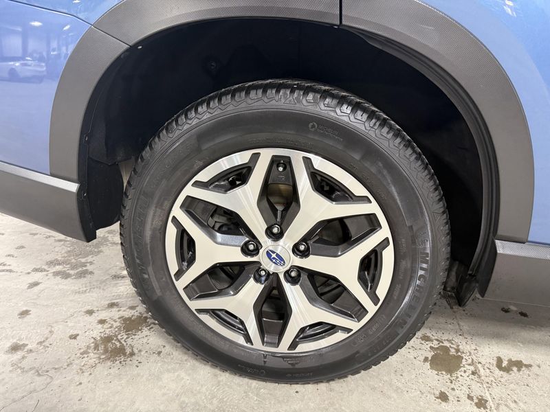 Used 2019 Subaru Forester PremiumImage 10