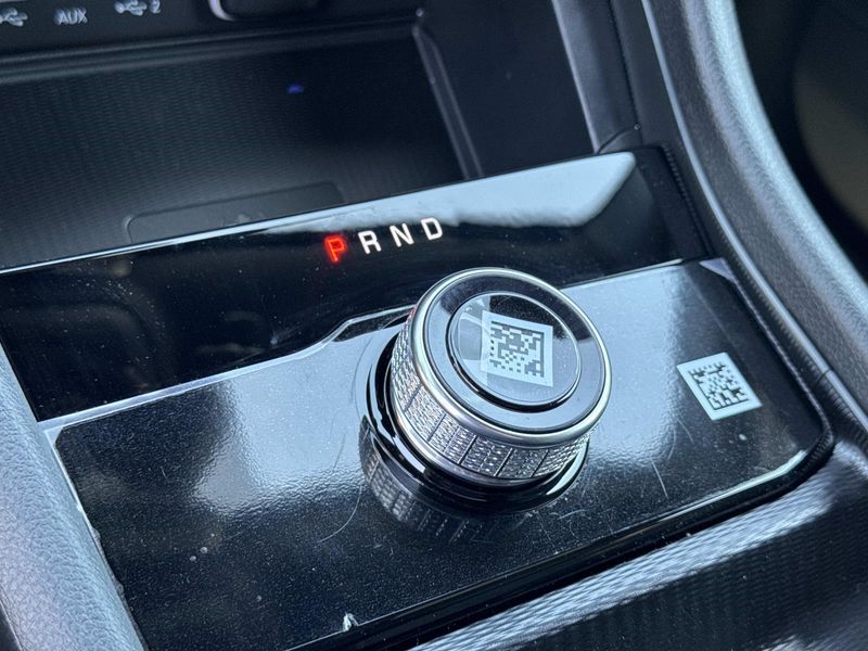 New 2026 Jeep Grand Cherokee Laredo X 4x2
