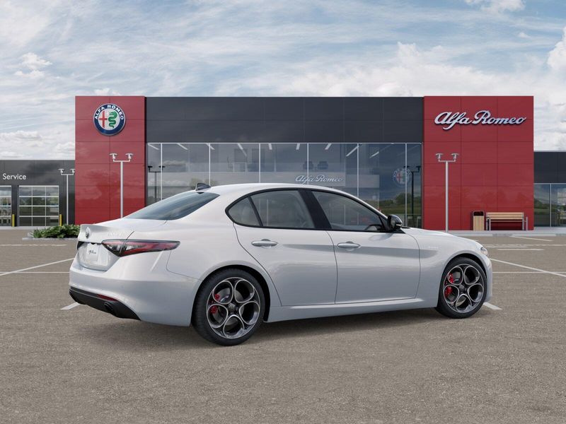 New 2025 Alfa Romeo Giulia RwdImage 28