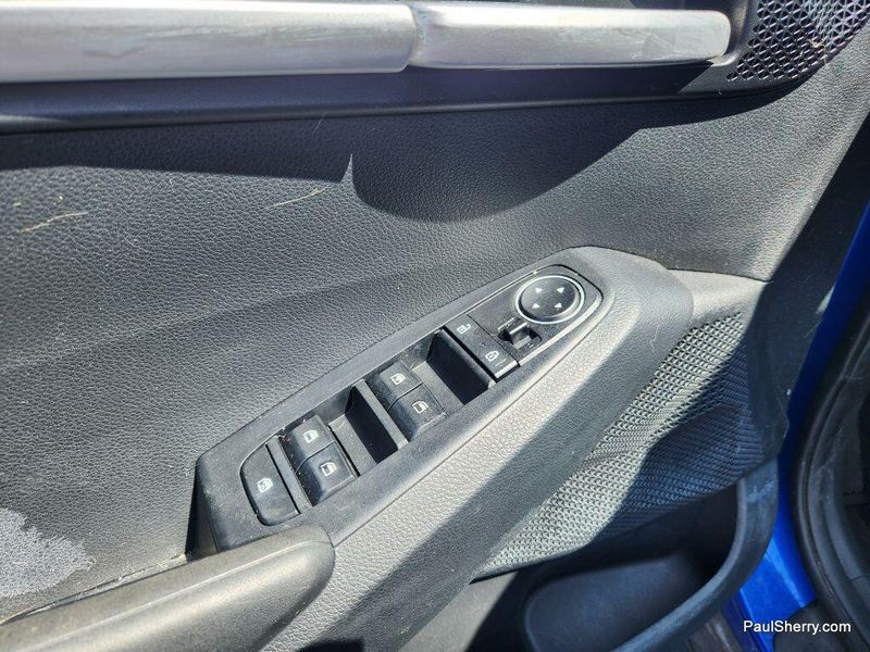 Used 2023 Kia Seltos LX