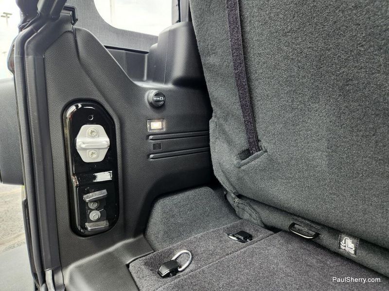 2025 Jeep Wrangler 2-door SportImage 19