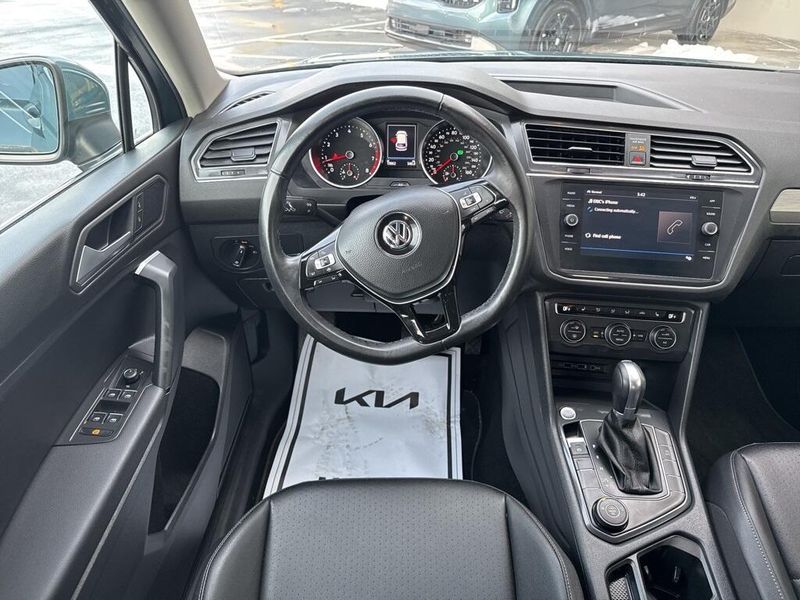 2019 Volkswagen Tiguan 2.0T SEImage 17