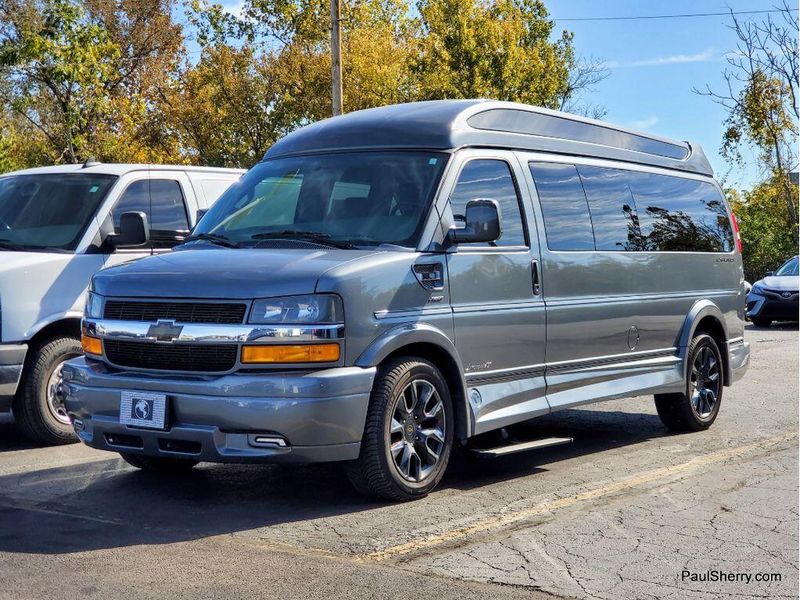 2023 Chevrolet Express Cargo Image 8