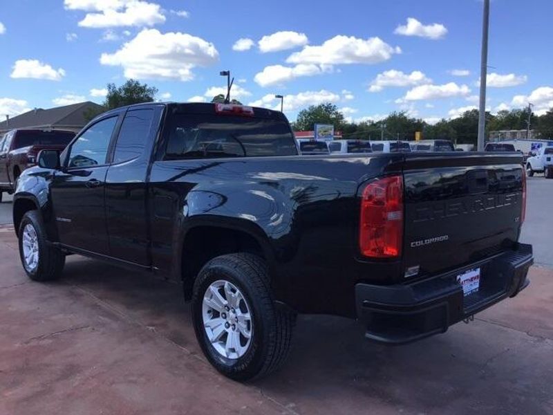 2021 Chevrolet Colorado LTImage 3